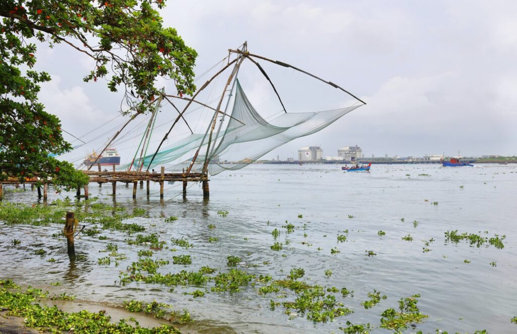 Tradional Chinese fishing nets in Cochin, Kerala, India