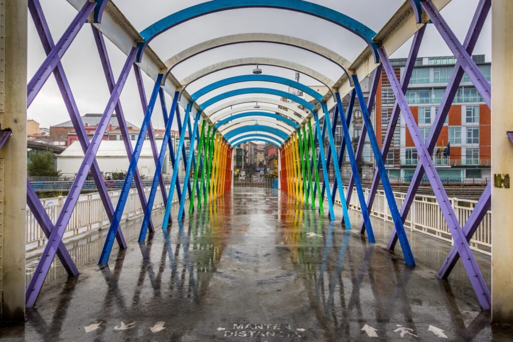 puentes de colores de Avilés. 